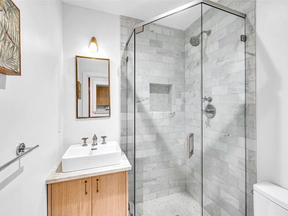 711 NE 17th Ave, Fort Lauderdale FL 33304