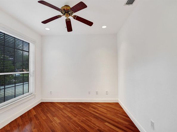 10902 Tamoron Ln, Boca Raton FL 33498