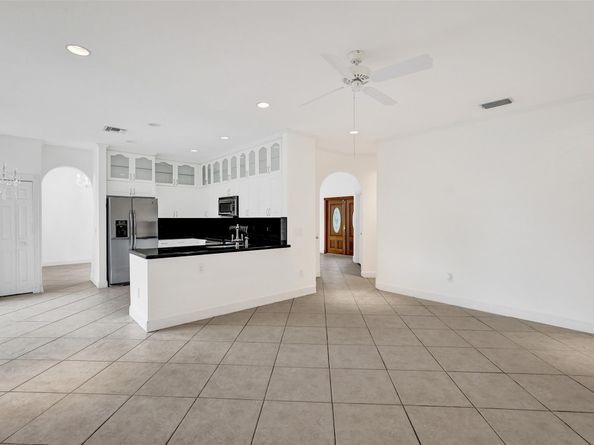 10902 Tamoron Ln, Boca Raton FL 33498