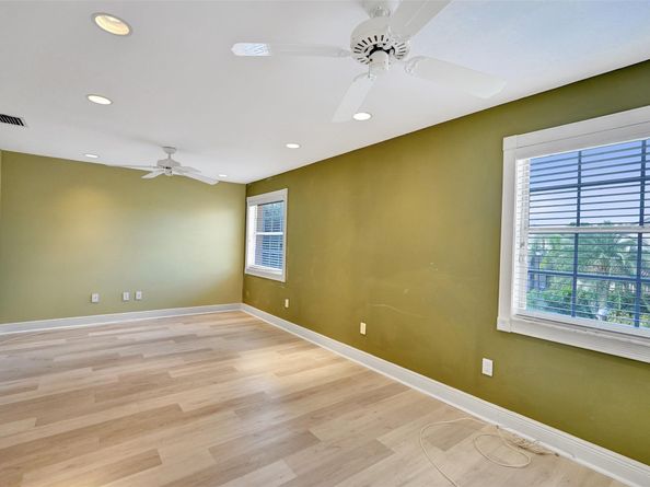 10902 Tamoron Ln, Boca Raton FL 33498