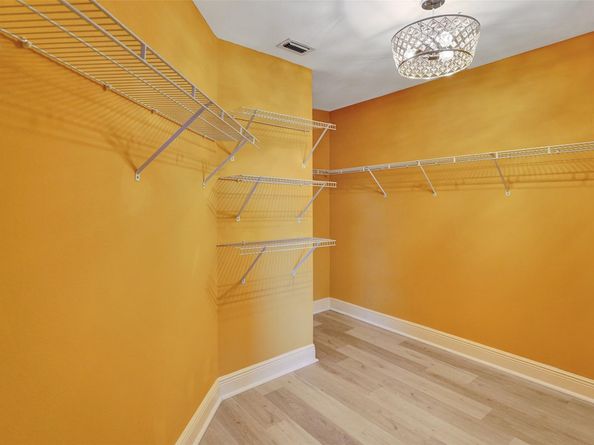 10902 Tamoron Ln, Boca Raton FL 33498