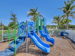 112 Royal Palm Circle, Tequesta FL 33469