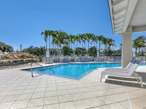 112 Royal Palm Circle, Tequesta FL 33469