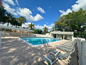 3833 Carambola Cir 2968, Pompano Beach FL 33066