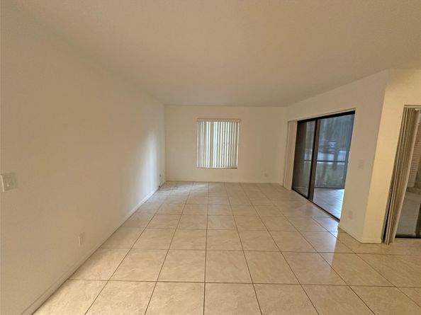 3833 Carambola Cir 2968, Pompano Beach FL 33066