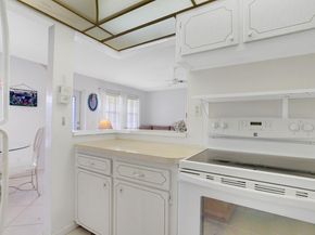 143 Somerset G, West Palm Beach FL 33417