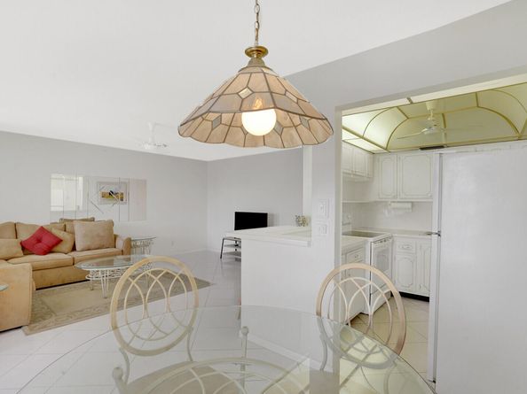 143 Somerset G, West Palm Beach FL 33417