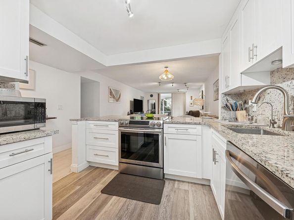 5961 NW 2nd Avenue 304, Boca Raton FL 33487