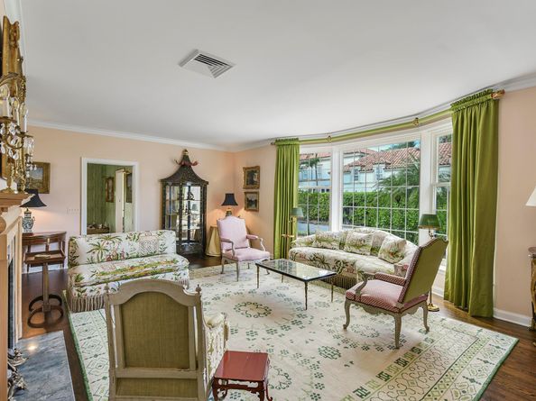 250 Algoma Road, Palm Beach FL 33480