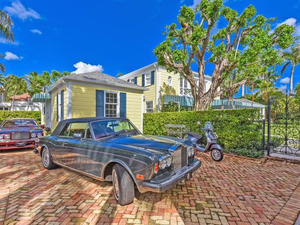 250 Algoma Road, Palm Beach FL 33480