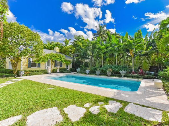 250 Algoma Road, Palm Beach FL 33480