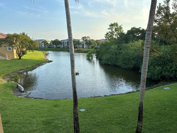 4211 San Marino Boulevard 304, West Palm Beach FL 33409