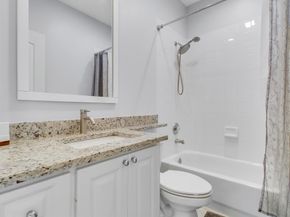 18 Tall Oaks Circle, Tequesta FL 33469