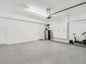 18 Tall Oaks Circle, Tequesta FL 33469