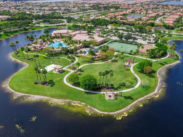 5859 NW 119th Dr, Coral Springs FL 33076