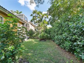 5859 NW 119th Dr, Coral Springs FL 33076