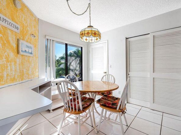 7689 Glendevon Lane 1805, Delray Beach FL 33446