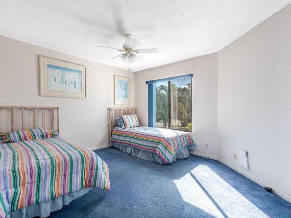 7689 Glendevon Lane 1805, Delray Beach FL 33446