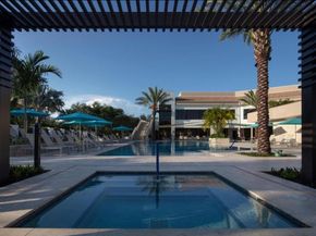 7689 Glendevon Lane 1805, Delray Beach FL 33446