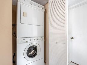 7689 Glendevon Lane 1805, Delray Beach FL 33446