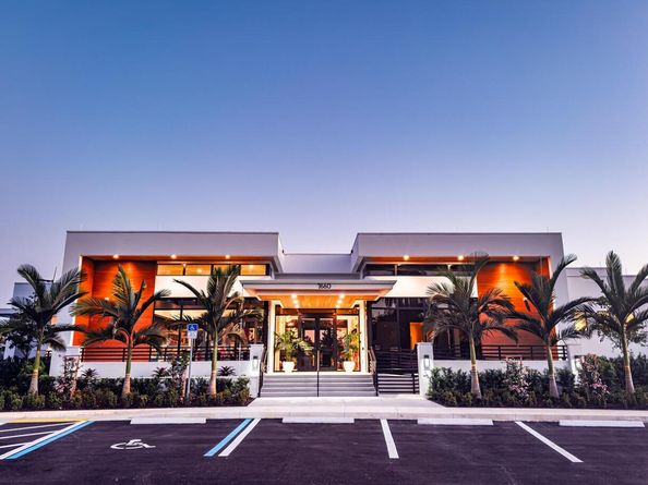 7689 Glendevon Lane 1805, Delray Beach FL 33446