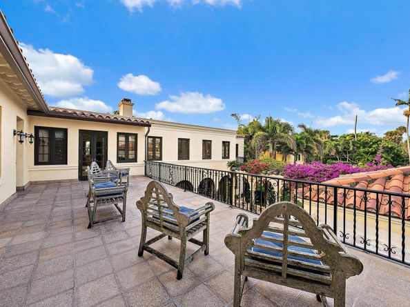 143 Clarendon Avenue, Palm Beach FL 33480