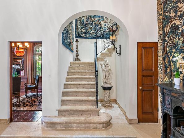 143 Clarendon Avenue, Palm Beach FL 33480