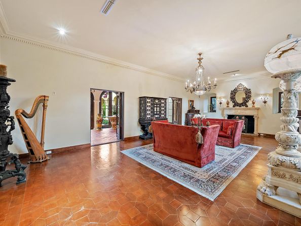 143 Clarendon Avenue, Palm Beach FL 33480