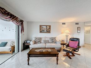 4930 E Sabal Palm Blvd 301, Tamarac FL 33319