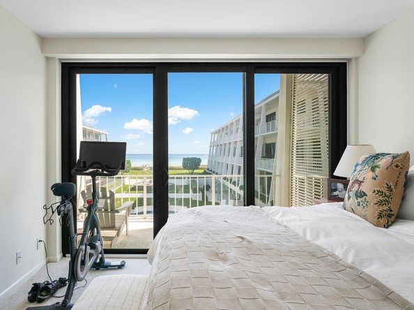 2275 S Ocean Boulevard 205a, Palm Beach FL 33480