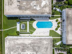 2275 S Ocean Boulevard 205a, Palm Beach FL 33480