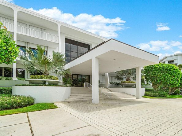 2275 S Ocean Boulevard 205a, Palm Beach FL 33480