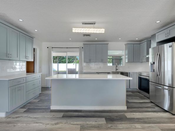 1207 Choctaw Street, Jupiter FL 33458