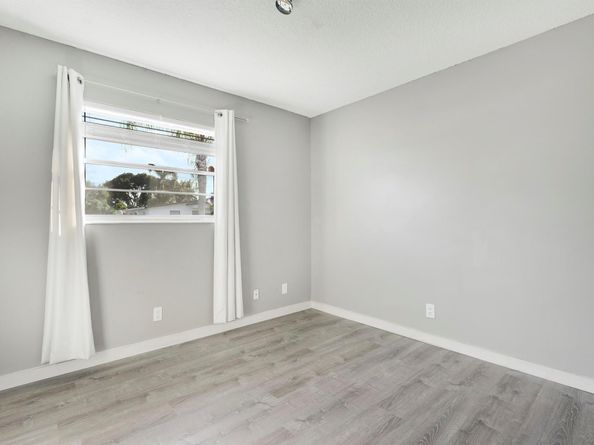 1207 Choctaw Street, Jupiter FL 33458