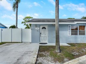 1207 Choctaw Street, Jupiter FL 33458