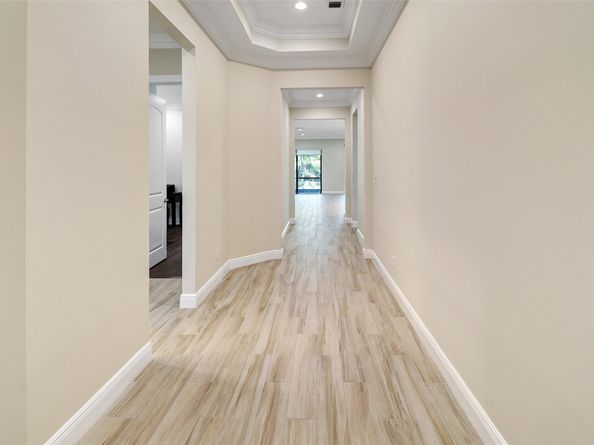 8805 NW 37th Dr, Coral Springs FL 33065