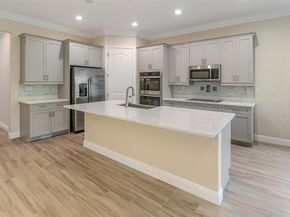 8805 NW 37th Dr, Coral Springs FL 33065