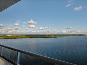 100 Lakeshore Drive 1453, North Palm Beach FL 33408