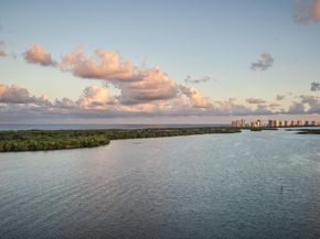 100 Lakeshore Drive 1453, North Palm Beach FL 33408