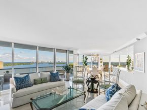 100 Lakeshore Drive 1453, North Palm Beach FL 33408