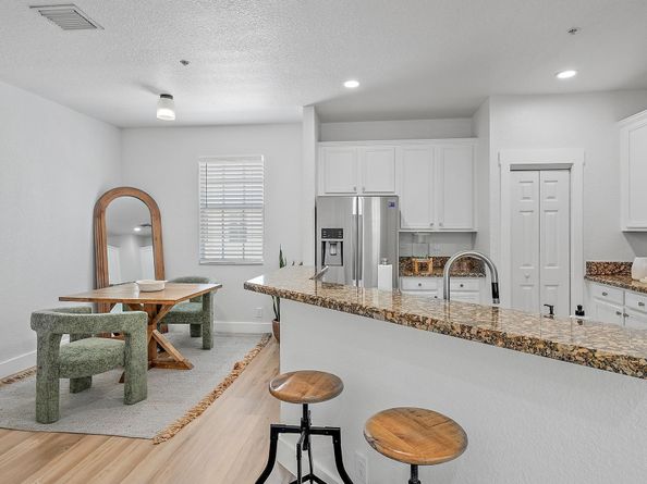 107 Pond Apple Lane 105, Jupiter FL 33458