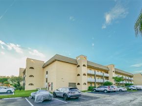 9380 Sunrise Lakes Blvd 207, Sunrise FL 33322