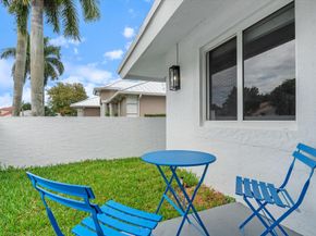 12725 Kingsway Road, Wellington FL 33414