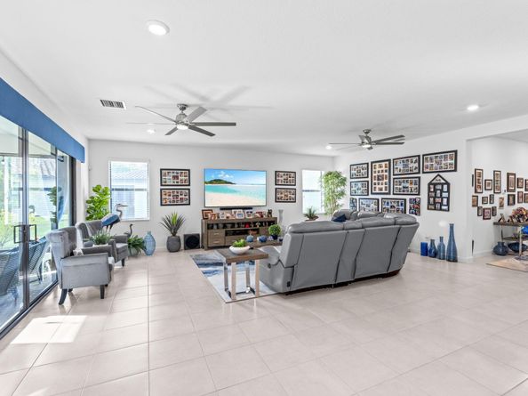 3109 Streng Lane, Royal Palm Beach FL 33411