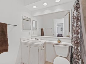 3622 La Playas Court B2, Greenacres FL 33463