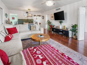 3930 Oaks Clubhouse Dr 304, Pompano Beach FL 33069