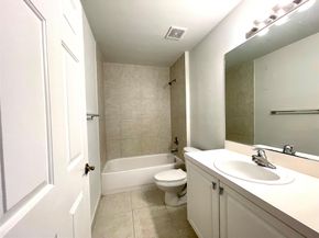 3102 Coral Ridge Dr 3102, Coral Springs FL 33065