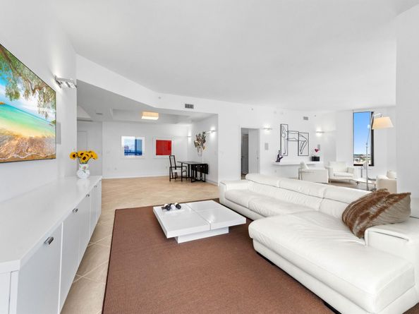 701 S Olive Avenue 1419, West Palm Beach FL 33401