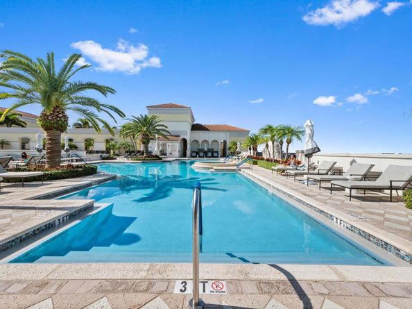 701 S Olive Avenue 1419, West Palm Beach FL 33401