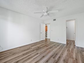 300 N Highway A1a 303g, Jupiter FL 33477